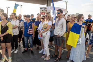 Tel Aviv, İsrail - 20 Mart 2022, Ukrayna 'daki Rus saldırısına karşı protesto