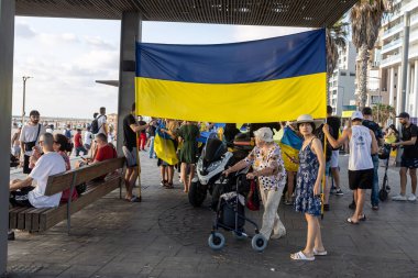 Tel Aviv, İsrail - 20 Mart 2022, Ukrayna 'daki Rus saldırısına karşı protesto