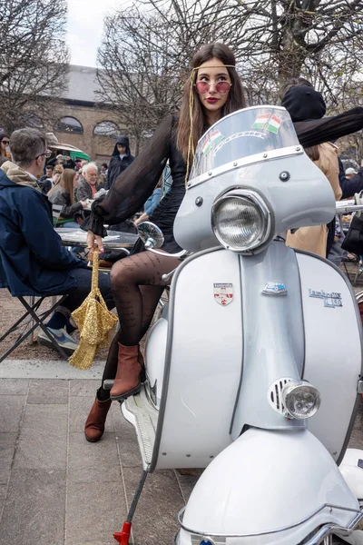 Londres Reino Unido Abril 2023 Car Boot Sale Vintage Festival — Fotografia de Stock