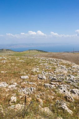 Kuzey İsrail, Golan Tepeleri 'nden Galilee Denizi' nin panoramik günbatımı manzarası