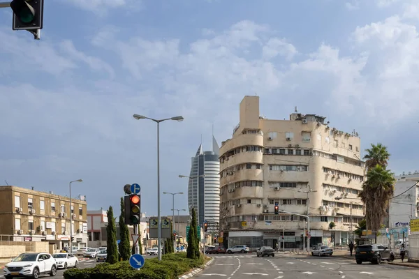 以色列海法 2023年6月 下城典型的建构主义住宅 Avenue — 图库照片