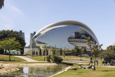Valencia, İspanya; 19 Nisan 2024: Sanat ve Bilim Müzesi. Calatrava 'nın modern mimarisi