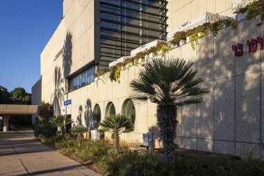 Tel Aviv, İsrail - 7 Ekim 2024: Tel Aviv Üniversitesi kampüsünde yer alan Anu Yahudi Halk Müzesi 'ne bir zamanlar Beit Hatfutsot adı verilmişti..