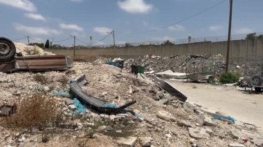 Bartaa, İsrail 22 Mayıs 2025. Bartaa Topluluğunu İsrail ve Filistin Toprakları Arasında Ayıran Bölüm Duvarı