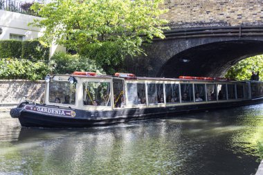 Londra, İngiltere, 14 Mayıs 2025, A Tour Boat 