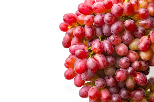 Свежий Красный Виноград Каплей Воды Изолированы Белом Фоне — стоковое фото