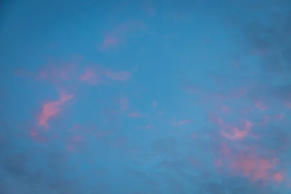 Небо Клоуном Західним Фоном Природи — стокове фото