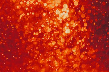 Siyah arkaplandaki eski kırmızı ışıklar