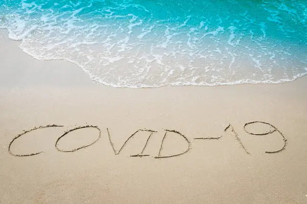 Будьте Безопасности Covid Пляже — стоковое фото