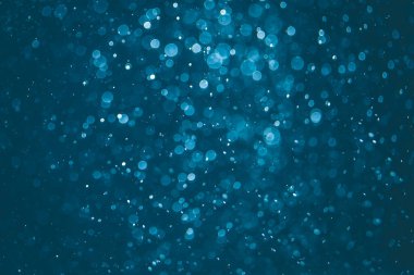 Siyah arkaplan ile neon ışıkları tarafından oluşturulan vintage bokeh