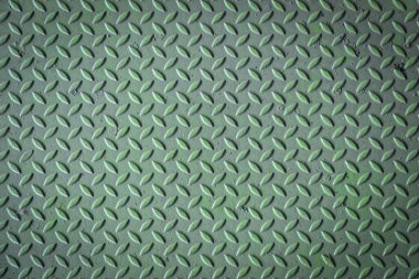 Yeşil elmas kaplama metal yüzey görünür aşınma ve çizikler