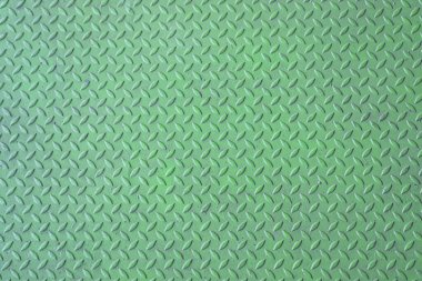 Yeşil elmas kaplama metal yüzey görünür aşınma ve çizikler