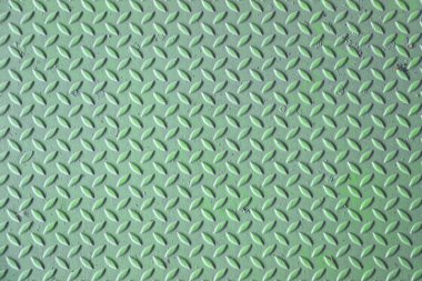 Yeşil elmas kaplama metal yüzey görünür aşınma ve çizikler