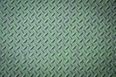 Yeşil elmas kaplama metal yüzey görünür aşınma ve çizikler