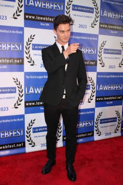 Los Angeles, CA - 5 Mayıs 2023 Webfest ödülleri için kırmızı halı geldi. Konuklarda içerik yaratıcıları, yazarlar, yapımcılar, ödül kazananlar yer aldı. Etkinlik, Griffith Park 'taki Barnsdale Tiyatrosu' nda düzenlendi..