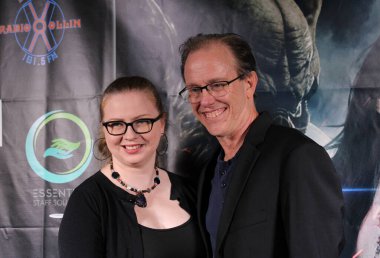 Encino, CA - 14 Eylül 2023: Bizlerin Altında adlı korku filminin galası için kırmızı halı geldi, Harley Wallen 'ın bir filmi, Encino, CA' daki Laemmle Tiyatrosu 'nda çekildi..