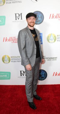 Burbank, CA - 21 Eylül 2023: Burbank Uluslararası Film Festivali 'ne kırmızı halı geldi..