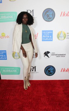 Burbank, CA - 21 Eylül 2023: Burbank Uluslararası Film Festivali 'ne kırmızı halı geldi..