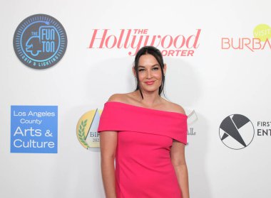 Burbank, CA - 21 Eylül 2023: Burbank Uluslararası Film Festivali 'ne kırmızı halı geldi..