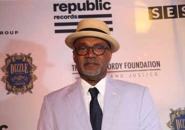 Hollywood, CA - 6 Ekim 2023: 2023 Yaşayan Efsaneler Vakfı Ödül Töreni için kırmızı halı geldi..