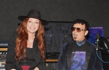 Studio City, CA - 10 Ekim 2023: Barbara Morrison, David Longoria 'nın ev sahipliğini yaptığı Del Oro Stüdyoları dinleme / izleme partisi, şarkıcı / söz yazarı, medya ve basın, ikonik Carol Connors da dahil olmak üzere.