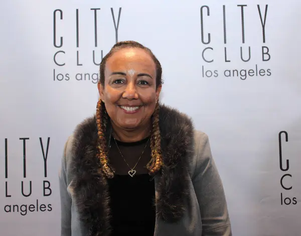 Los Angeles, CA - 22 Ekim 2023: Siyahi Kadın Doktorlar Derneği Belediye Başkanı Bass 'i Onurlandırıyor. Los Angeles 'taki Şehir Kulübü' nde düzenlenen etkinliğe doktorlar, sağlık işleri ve burs alanlar katıldı..
