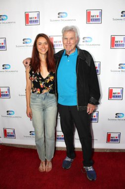 Kuzey Hollywood, CA 5 Kasım 2023: Suzanne De Laurentiis Prodüksiyon için kırmızı halı geliş etkinliği Avas Heart Foundation yararına. 