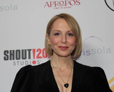 Kuzey Hollywood, CA - 12 Kasım 2023: Bella Blanca Olay Merkezi 'nde düzenlenen Melekler Şehri Kadın Film Festivali için Kırmızı Halı Geldi.