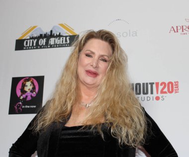 Kuzey Hollywood, CA - 12 Kasım 2023: Bella Blanca Olay Merkezi 'nde düzenlenen Melekler Şehri Kadın Film Festivali için Kırmızı Halı Geldi.
