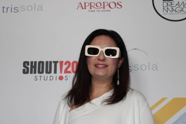 Kuzey Hollywood, CA - 12 Kasım 2023: Bella Blanca Olay Merkezi 'nde düzenlenen Melekler Şehri Kadın Film Festivali için Kırmızı Halı Geldi