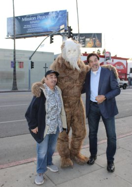 Los Angeles, CA - 1 Aralık 2023: Oscar için Billboard Açılış ve Aydınlatma Partisi filmi 