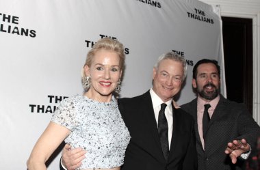 Los Angeles, CA - 2 Aralık 2023: Thalians için kırmızı halı geldi aktör ve insancıl Gary Sinise ve Gary Sinise Vakfı onuruna.