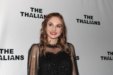 Los Angeles, CA - 2 Aralık 2023: Thalians için kırmızı halı geldi aktör ve insancıl Gary Sinise ve Gary Sinise Vakfı onuruna