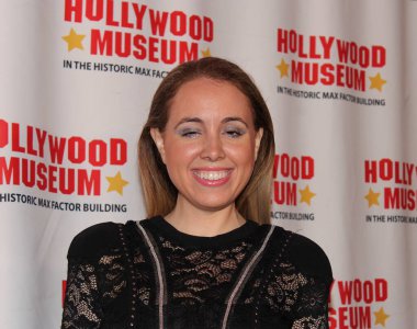 Hollywood, CA - 12 Aralık 2023: Hollywood Müzesi 'ne kırmızı halı geliş ve samimi fotoğraflar, gündüz Emmy ödüllerinin 50 yılını onurlandırıyor..