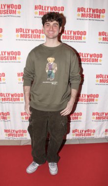 Hollywood, CA - 8 Şubat 2024: Hollywood Müzesine gelen kırmızı halı Siyah Tarih Ayı 'nı kutluyor ve The Joint' in galası Jumpin sergisi.