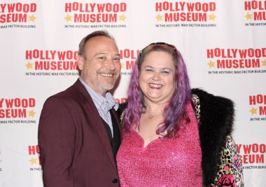 Hollywood, CA - 8 Şubat 2024: Hollywood Müzesine gelen kırmızı halı Siyah Tarih Ayı 'nı kutluyor ve The Joint' in galası Jumpin sergisi.