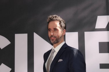 Beverly Hills, CA Mart 10, 2024: Miron 'u Beverly Hills, Kaliforniya' daki Warner Brothers Estates 'te düzenlenen 24..