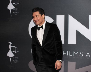 Beverly Hills, CA - 10 Mart 2024: Mario Lopez, Beverly Hills, Kaliforniya 'daki Warner Brothers Estates' te düzenlenen 24.. 