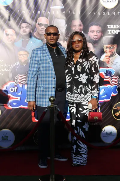 stock image Hawthorne, CA - May 26, 2024: Red carpet arrivals at A Night of Laughter comedy show held at the Lab, highlighting Nigerian comedians.