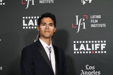 Hollywood, CA - 31 Mayıs 2024: TCL Tiyatrosunda düzenlenen Say a Little Pray 'in dünya prömiyeri için kırmızı halı geldi.