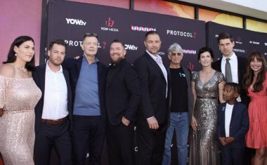 Los Angeles, CA - 14 Haziran 2024: Protokol 7 'nin galası için Kırmızı Halı Gelişi