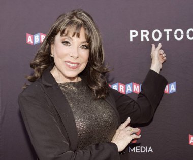 Protokol 7 'nin galası için Kırmızı Halı Gelişi