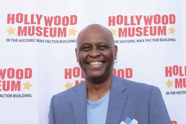 Hollywood, CA - 25 Haziran 2024: Tyrone DuBose Hollywood Müzesi 'ndeki Real to Reel etkinliğine katıldı.