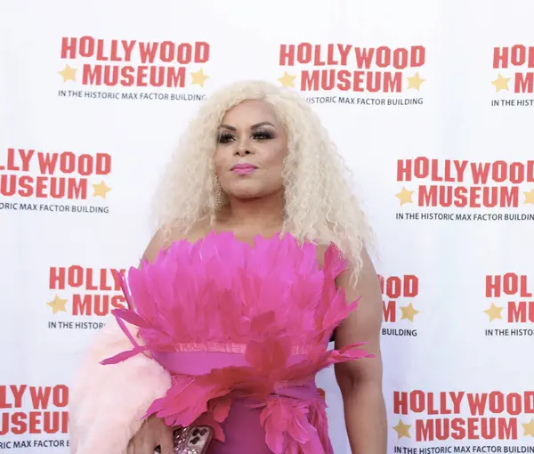 Hollywood, CA - 25 Haziran 2024: Eve Richards Hollywood Müzesi 'ndeki Real to Reel etkinliğine katıldı.