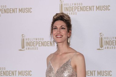 THollywood, CA - 18 Temmuz 2024: Hollywood 'daki Avalon' da düzenlenen HIMA Ödülleri için kırmızı halı geldi.