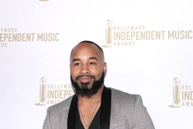 Hollywood, CA - 18 Temmuz 2024: Hollywood 'daki Avalon' da düzenlenen HIMA Ödülleri için kırmızı halı geldi.