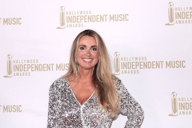 Hollywood, CA - 18 Temmuz 2024: Hollywood 'daki Avalon' da düzenlenen HIMA Ödülleri için kırmızı halı geldi.