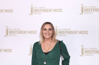 Hollywood, CA - 18 Temmuz 2024: Hollywood 'daki Avalon' da düzenlenen HIMA Ödülleri için kırmızı halı geldi.