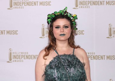 Hollywood, CA - 18 Temmuz 2024: Hollywood 'daki Avalon' da düzenlenen HIMA Ödülleri için kırmızı halı geldi.