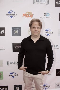 Toluca Gölü, CA - 15 Eylül 2024: Suzanne DeLaurentiis Emmy 'nin Hediye Odası' na kırmızı halı geldi, Gazileri onurlandırdı ve Emmy Ödüllerini kutladı.